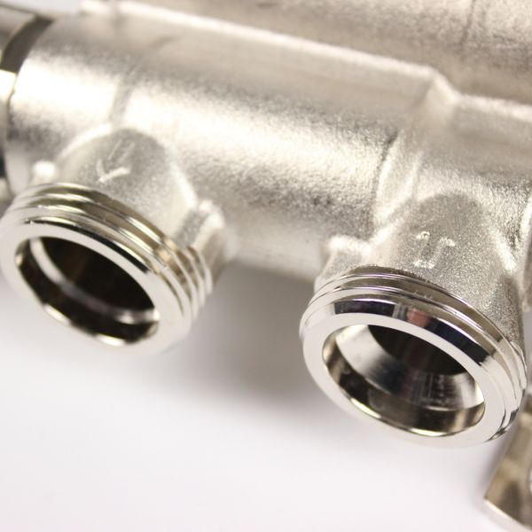 Колектор Standard 1" - 3/4" на 10 виходів та змішувальна група з насосом
