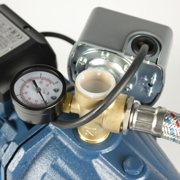 Насосна станція ROSA JET 100 L, 1.1 кВт + гідроакумулятор 24 літри
